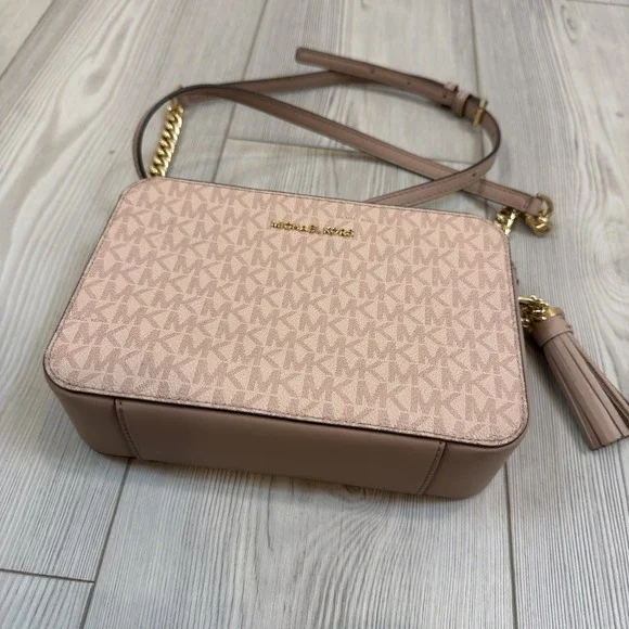 MICHAEL KORS Ginny Jet Set Medium Logo Camera Box Purse Crossbody Bag 32F8GF5M2B